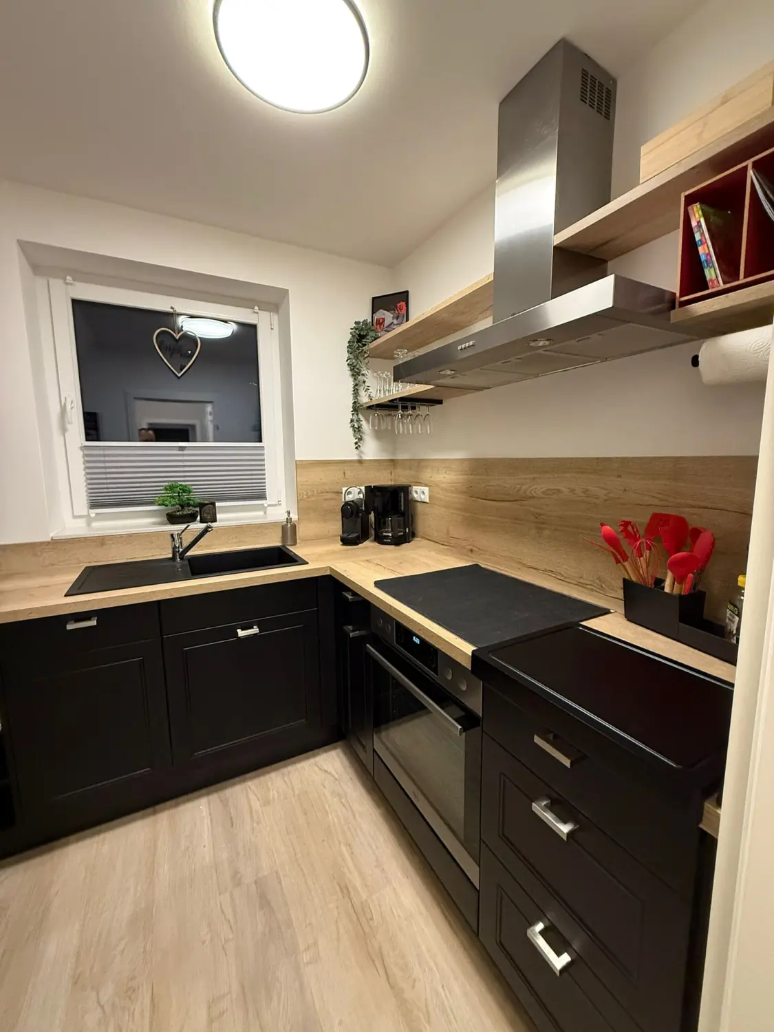 Küche von Ferienwohnung Heimathafen & Hafenkante